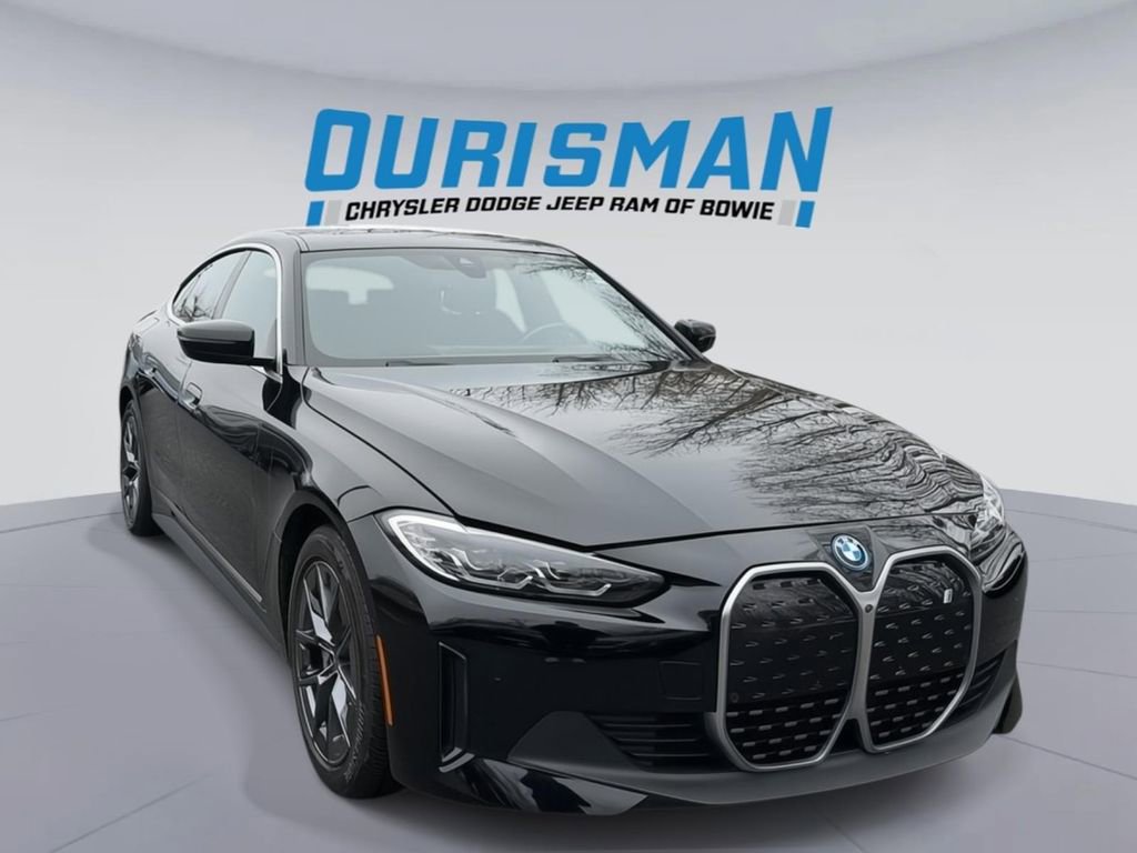Used 2024 BMW i4 xDrive40i image 1