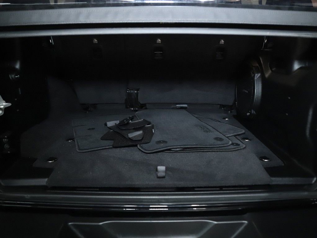 Used 2022 Jeep Wrangler Unlimited Sahara image 29