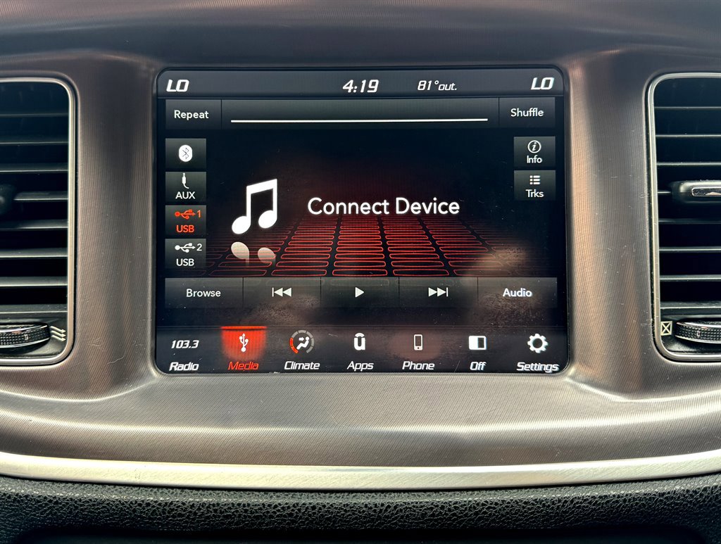 Used 2019 Dodge Charger R/T image 19