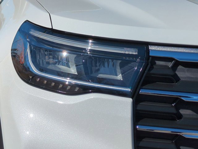 New 2026 Ford Explorer Active image 10