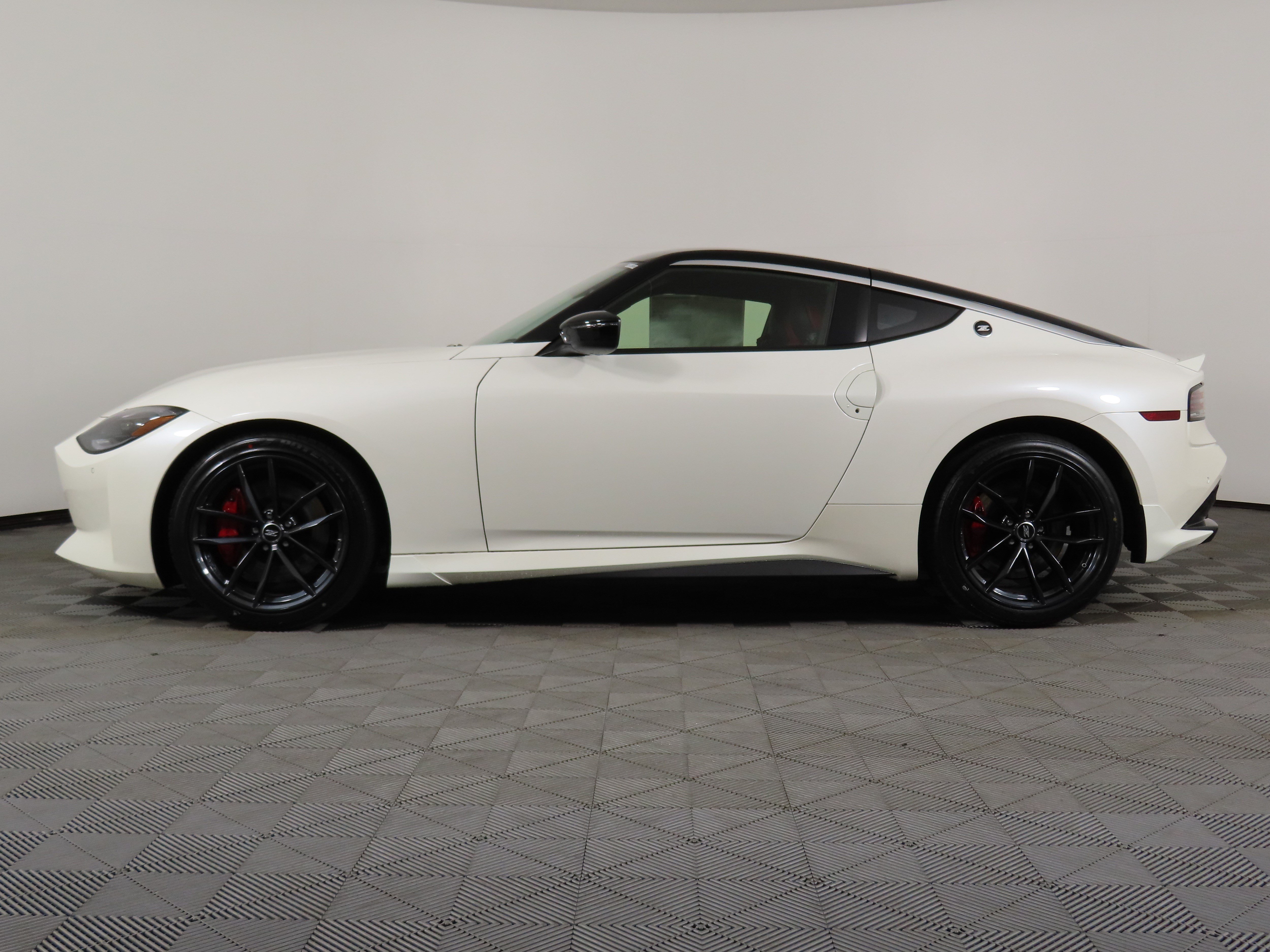 New 2026 Nissan Z Performance w/ Floor Mat Package RWD image 15