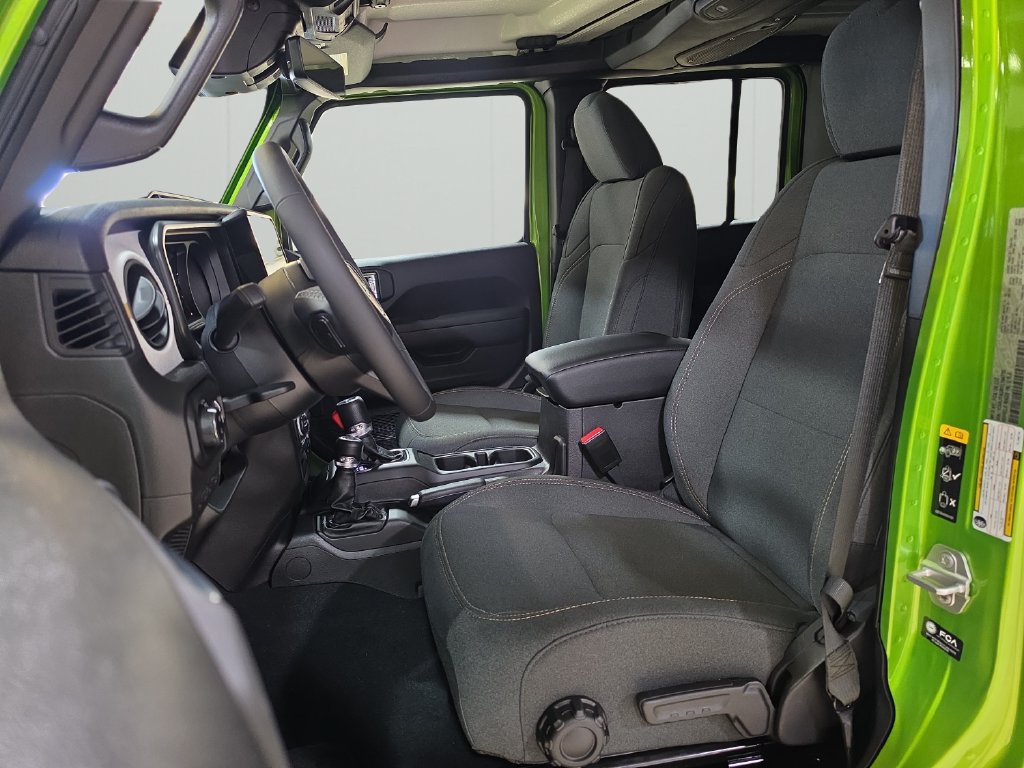 New 2026 Jeep Gladiator Sport AWD/4WD image 10