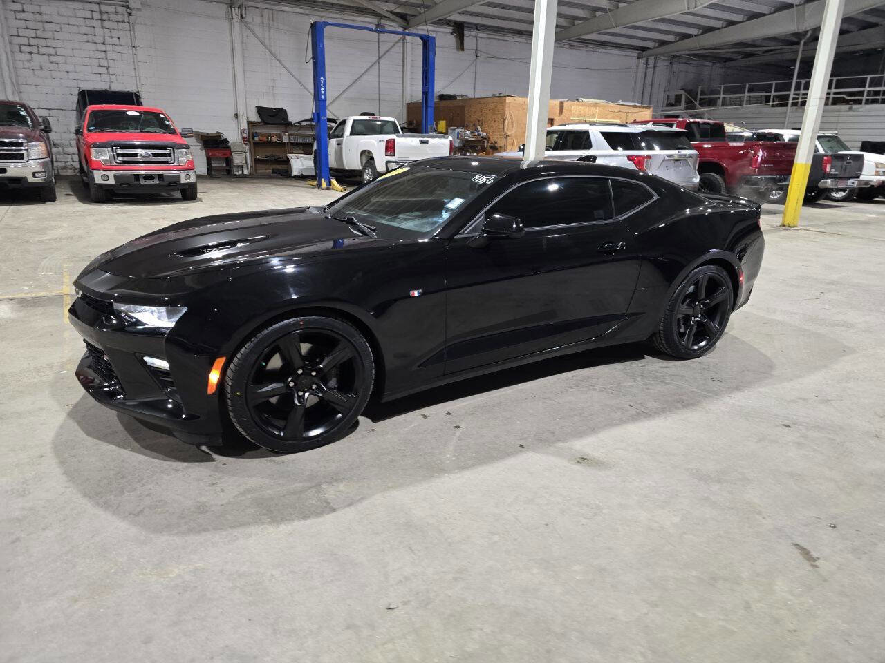 Used 2017 Chevrolet Camaro SS image 1