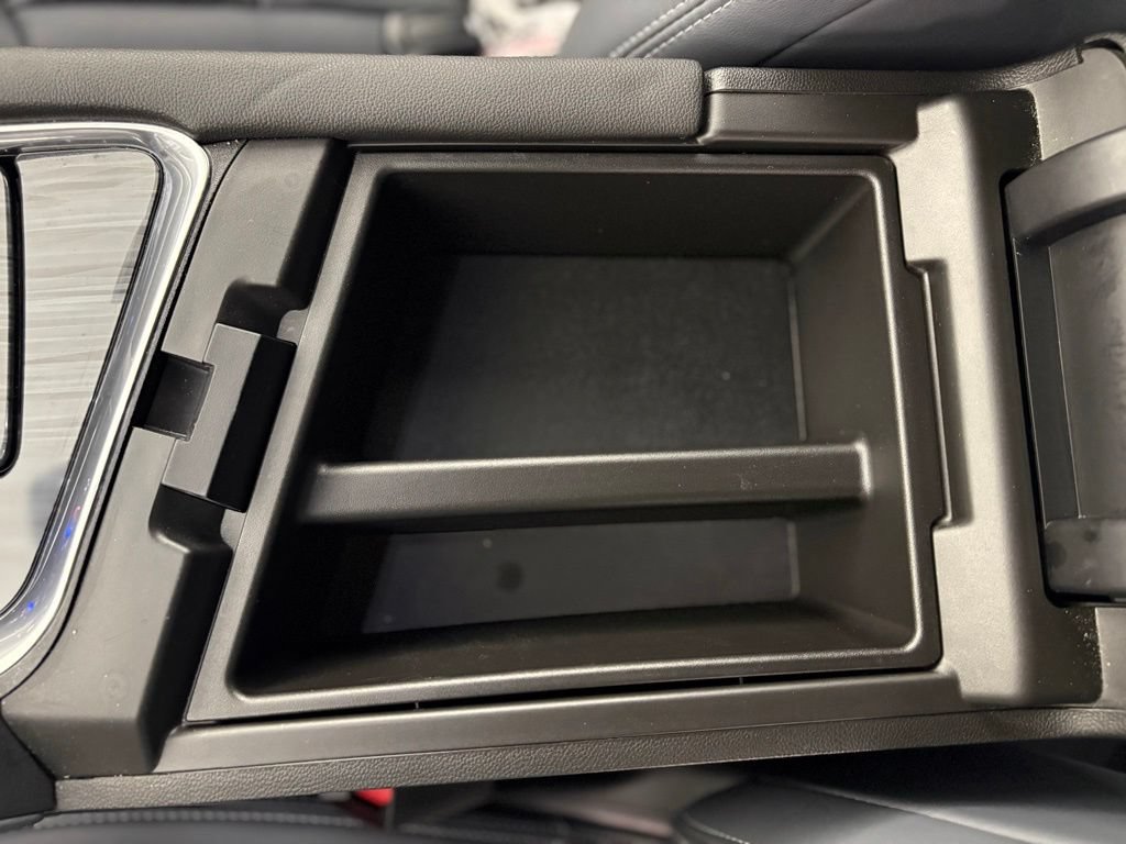 Used 2022 Buick Enclave Premium FWD image 38
