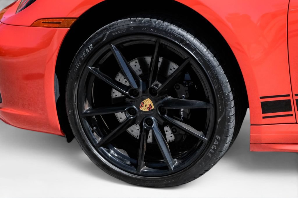 Used 2020 Porsche 911 Carrera S RWD image 46