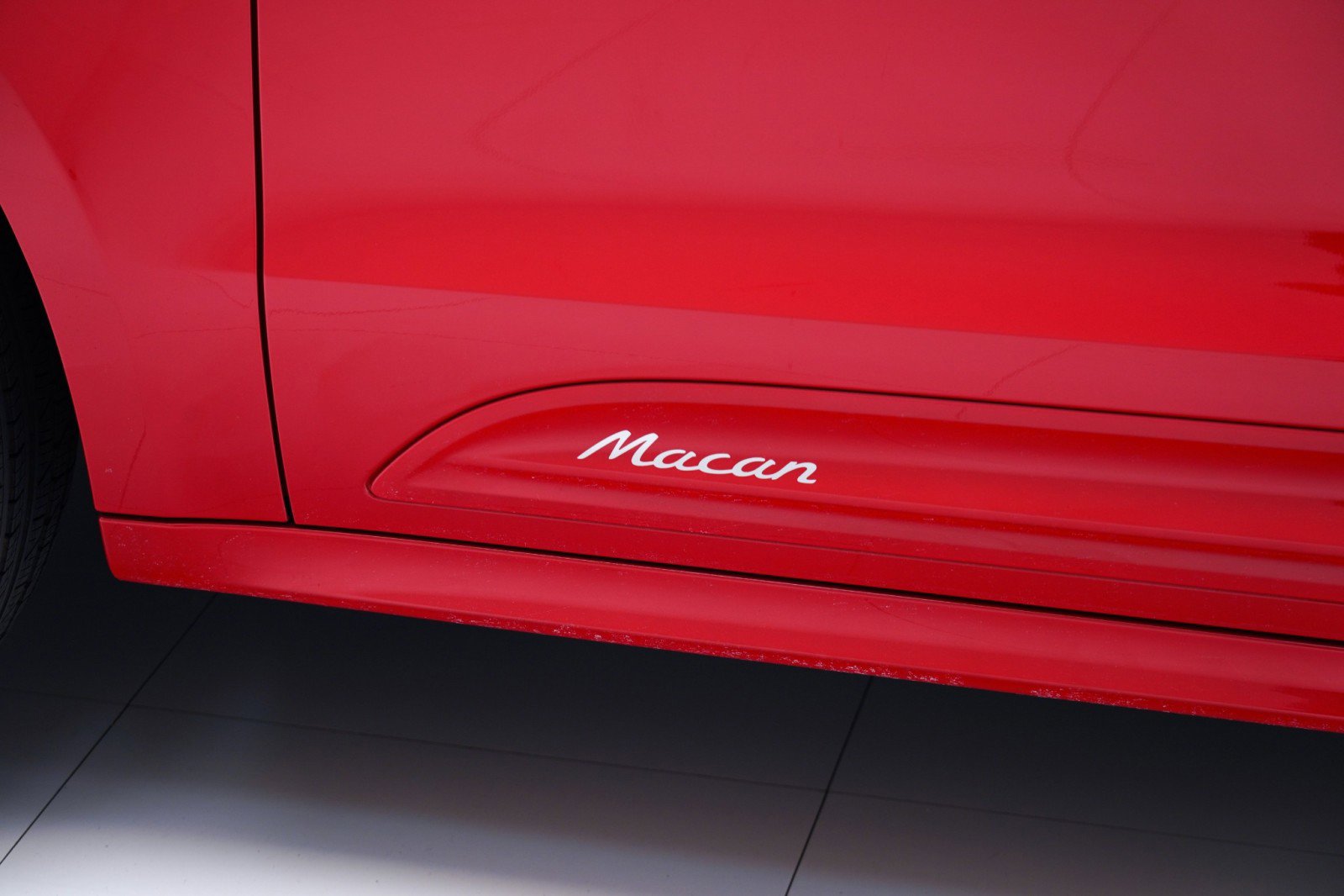 New 2026 Porsche Macan image 13