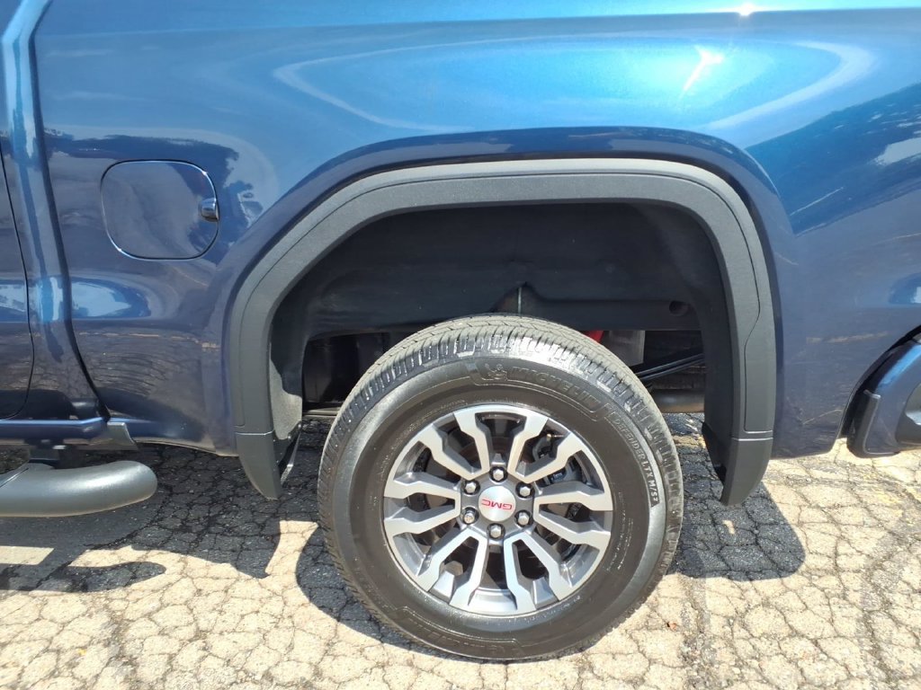 Certified 2020 GMC Sierra 1500 AT4 w/ AT4 Premium Package AWD/4WD image 22