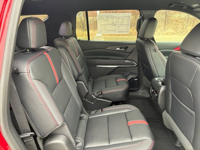 New 2026 Chevrolet Traverse RS image 15