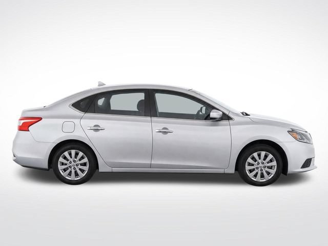 Used 2016 Nissan Sentra SV FWD image 8