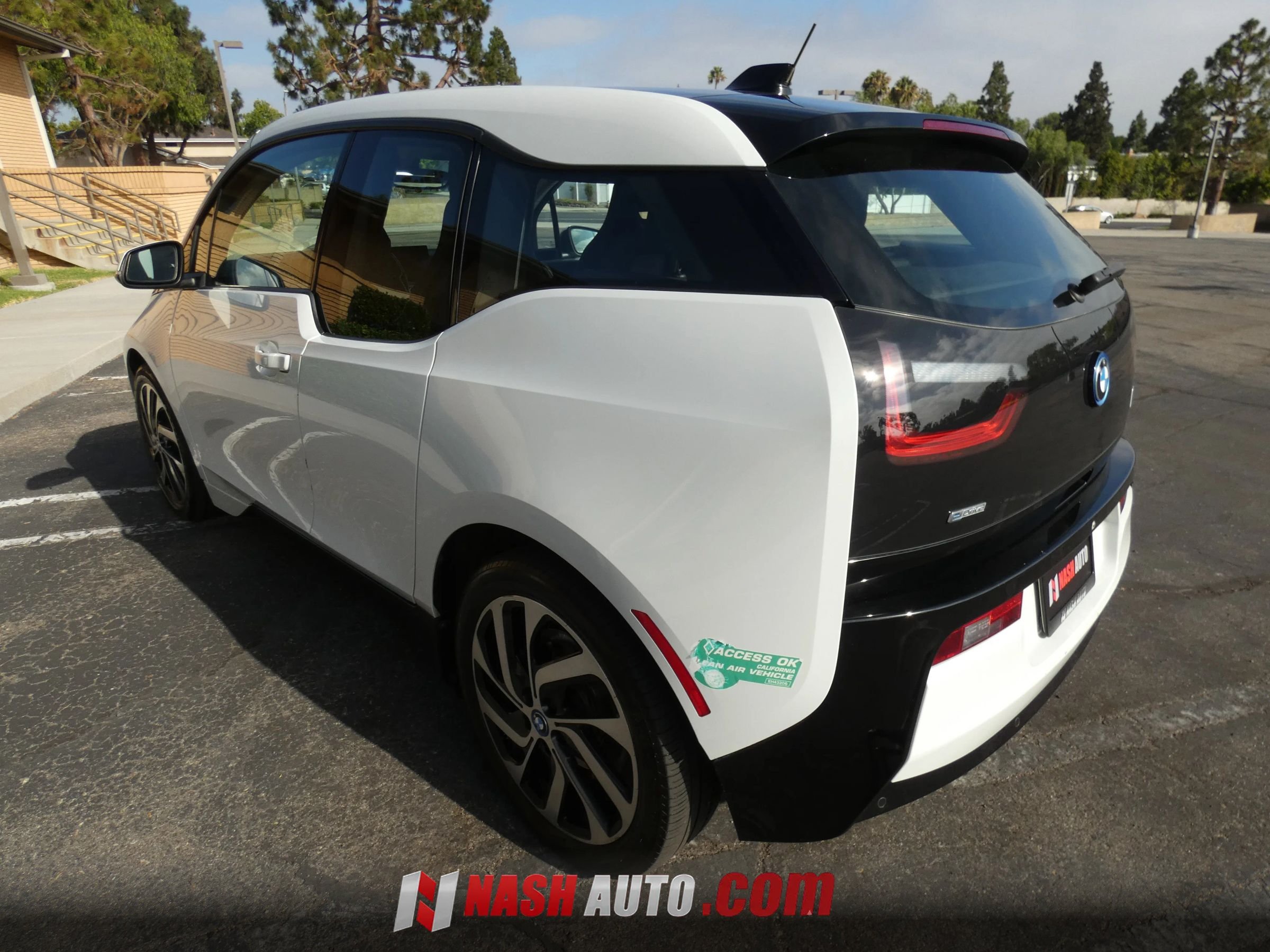 Used 2014 BMW i3 RWD image 13