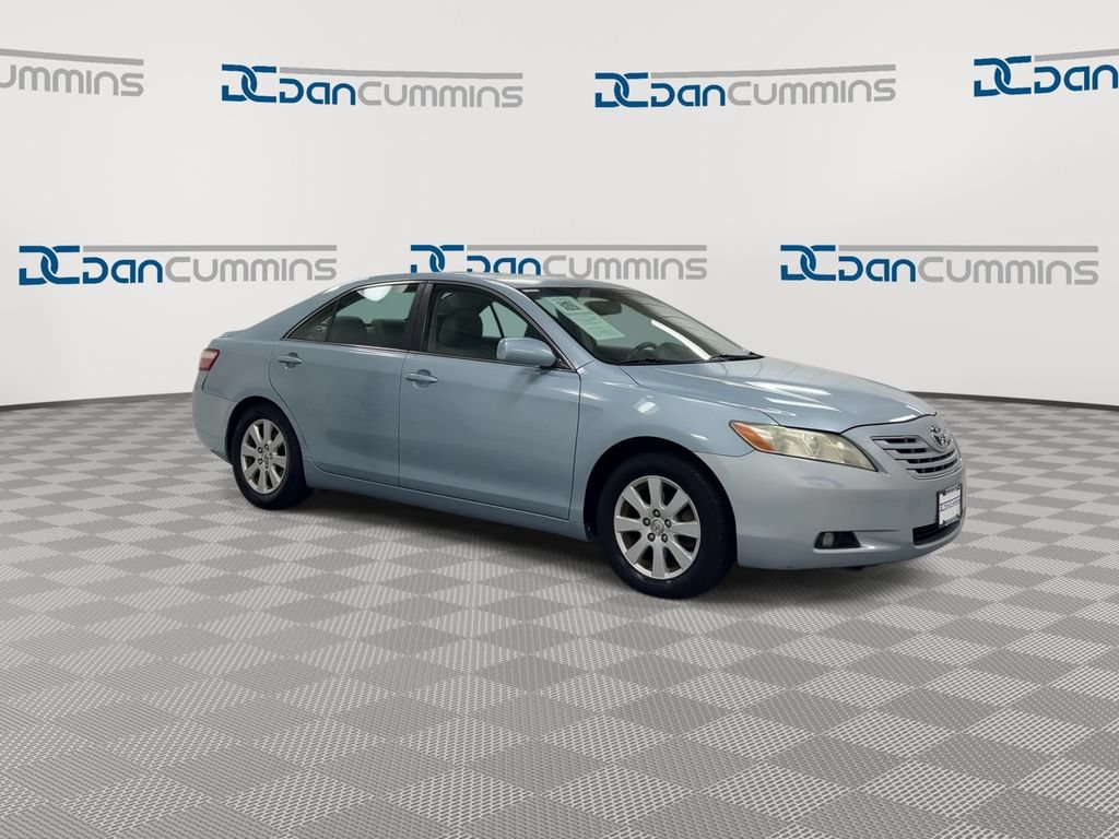 Used 2007 Toyota Camry LE FWD image 2