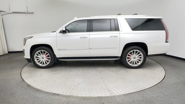 Used 2019 Cadillac Escalade ESV Luxury AWD/4WD image 5