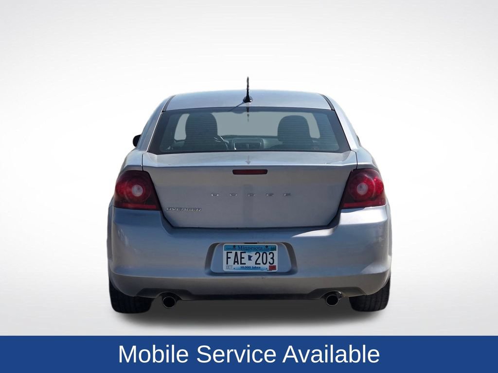 Used 2013 Dodge Avenger SE FWD image 5