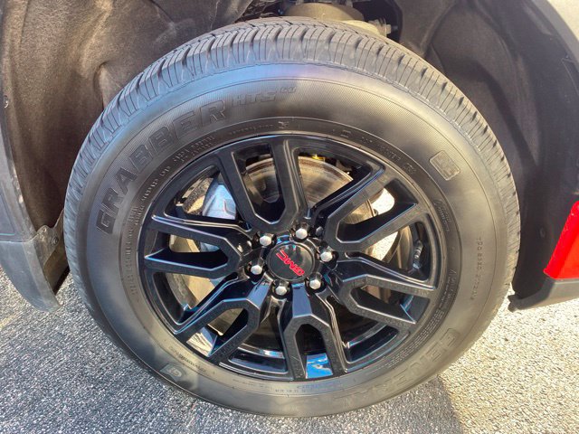 Used 2024 GMC Sierra 1500 Elevation AWD/4WD image 12