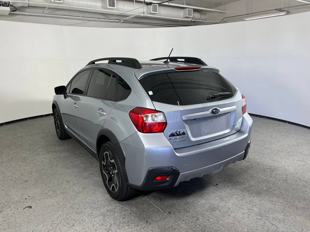 Used 2016 Subaru Crosstrek 2.0i Premium AWD/4WD image 5