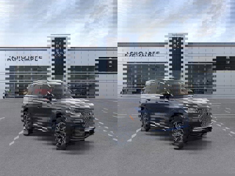 New 2026 Lincoln Corsair Premiere image 7