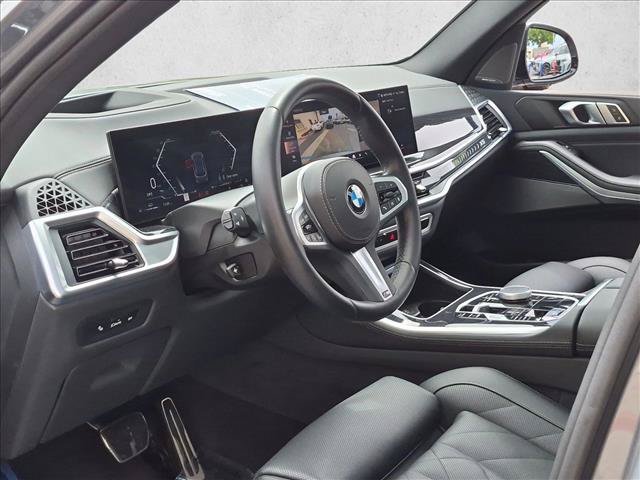 Used 2024 BMW X5 xDrive40i w/ M Sport Package AWD/4WD image 10