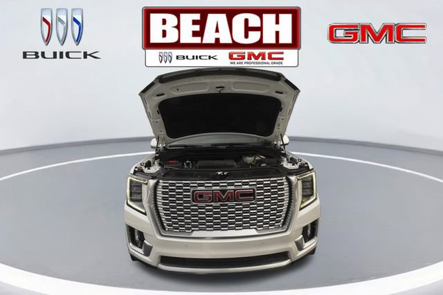Used 2024 GMC Yukon Denali w/ Max Trailering Package image 9