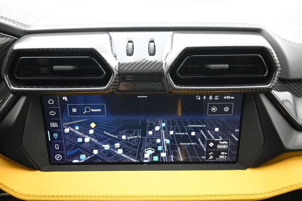 Used 2025 Lamborghini Urus SE AWD/4WD image 19