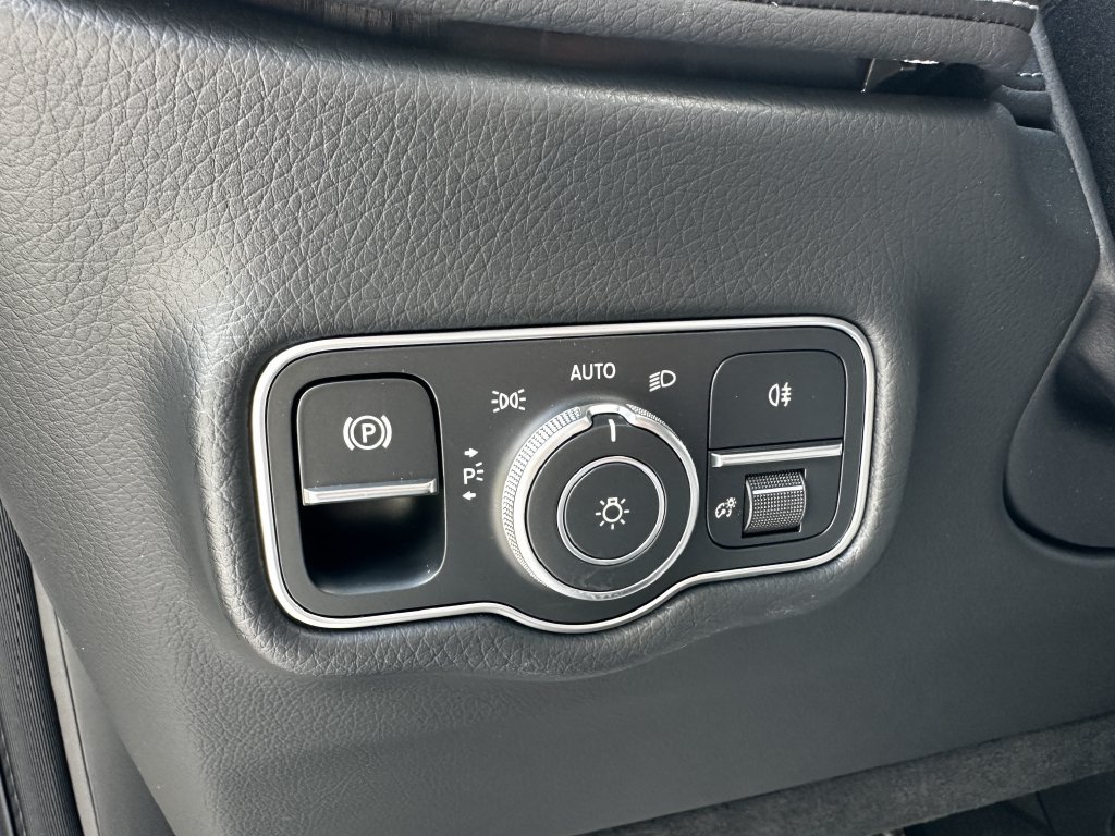 New 2026 Mercedes-Benz G 550 image 34