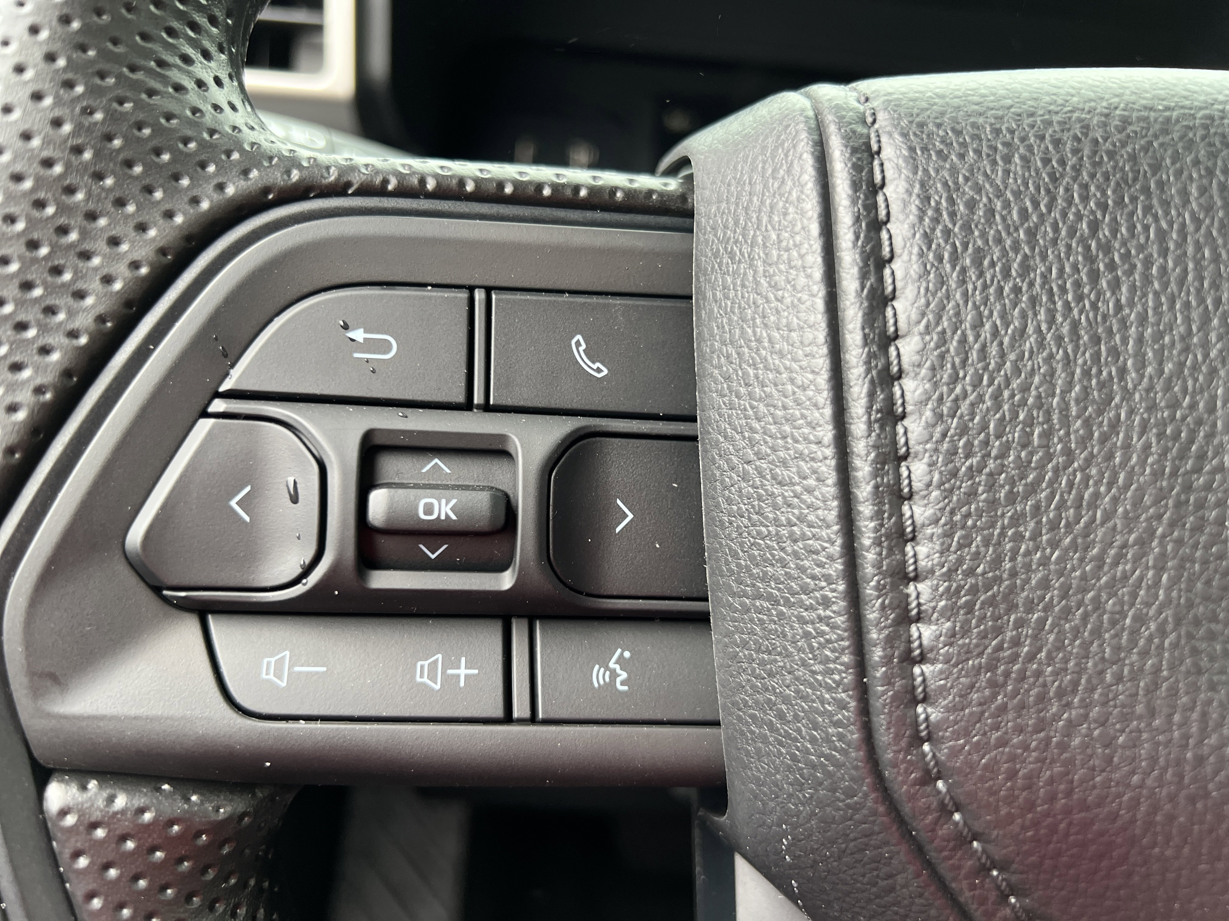 New 2026 Toyota Tacoma SR image 17