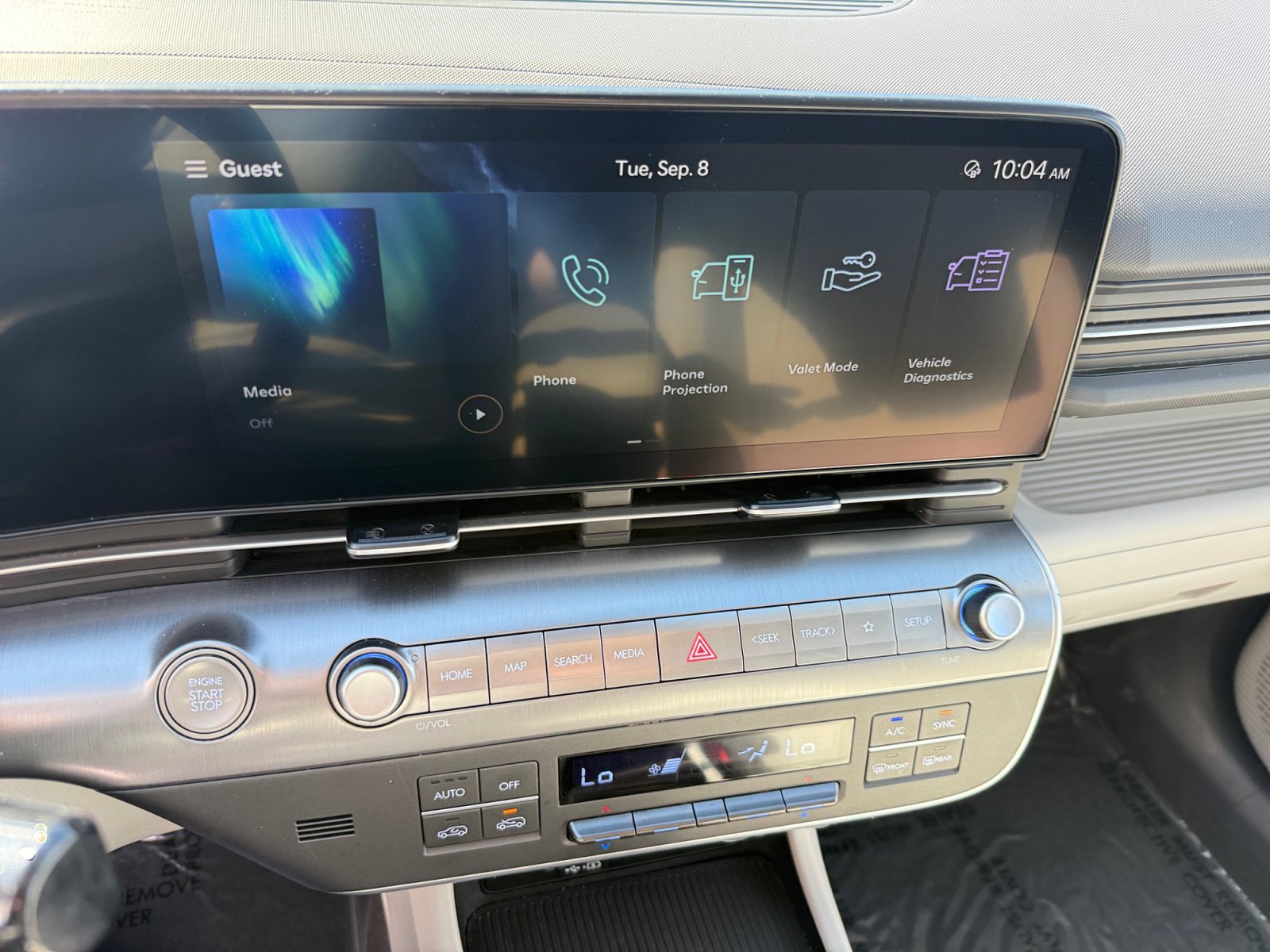 Used 2024 Hyundai Kona SEL AWD/4WD image 12