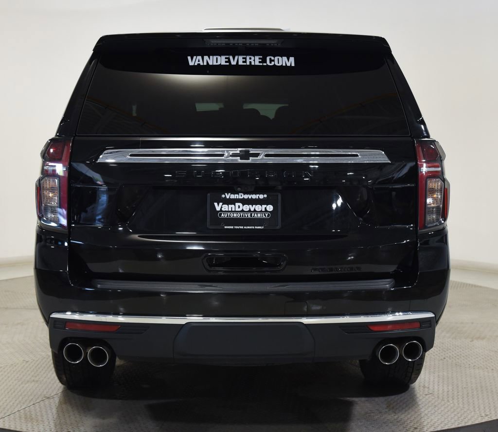 Used 2024 Chevrolet Suburban Premier AWD/4WD image 13