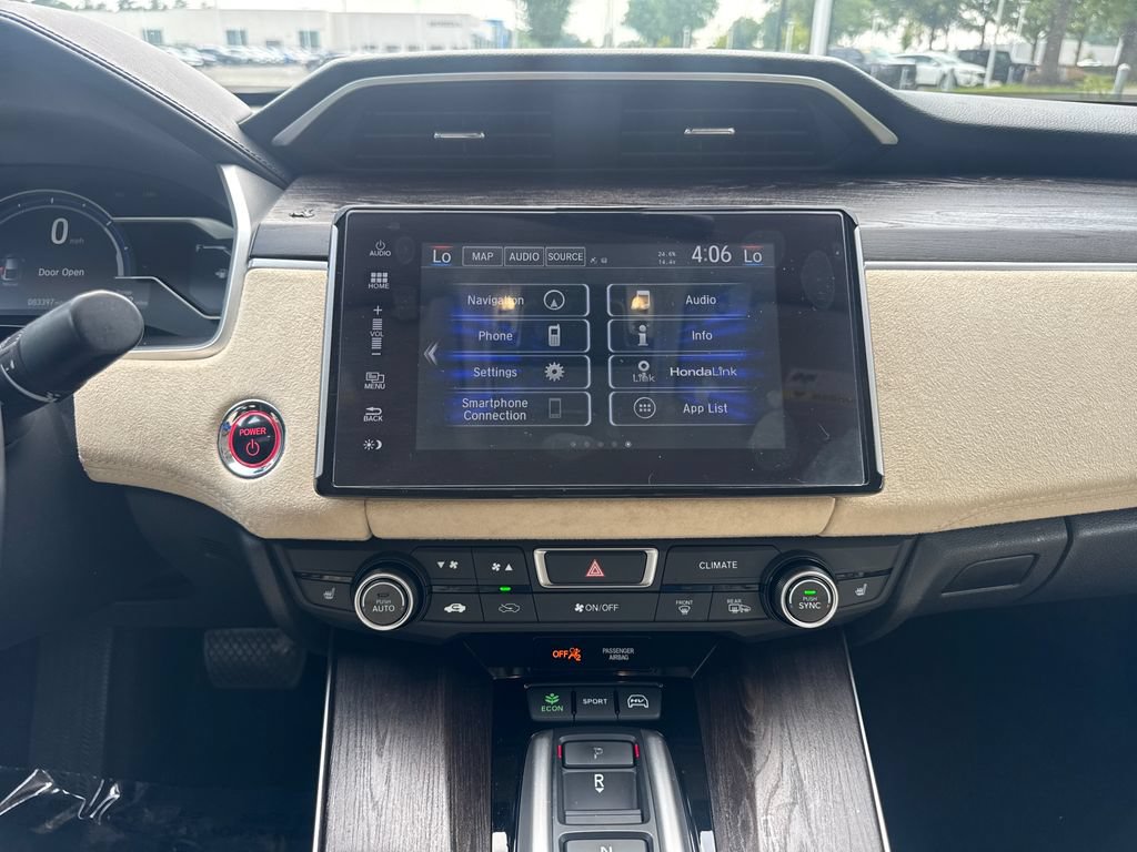 Certified 2018 Honda Clarity Touring image 19