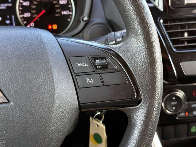 Used 2022 Mitsubishi Eclipse Cross ES image 23