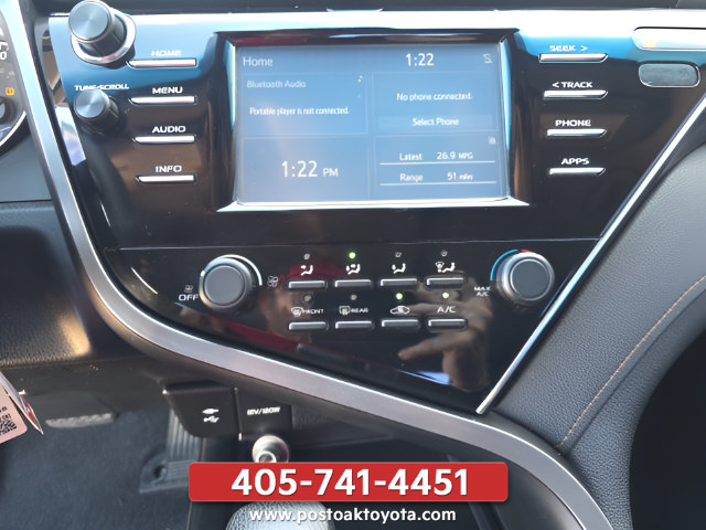 Used 2018 Toyota Camry LE w/ Protection Package (Q2) FWD image 18