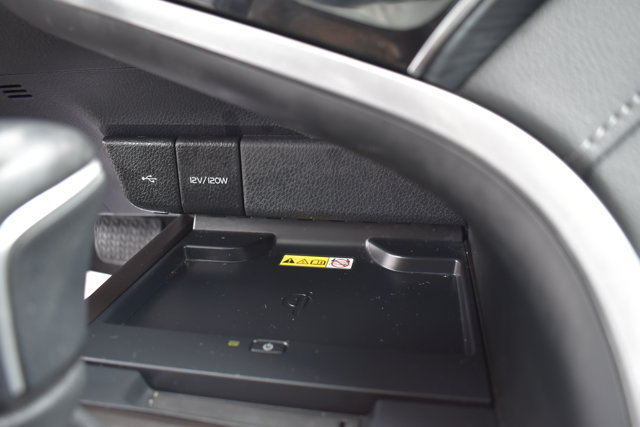Used 2024 Toyota Camry XLE w/ Navigation Package AWD/4WD image 16