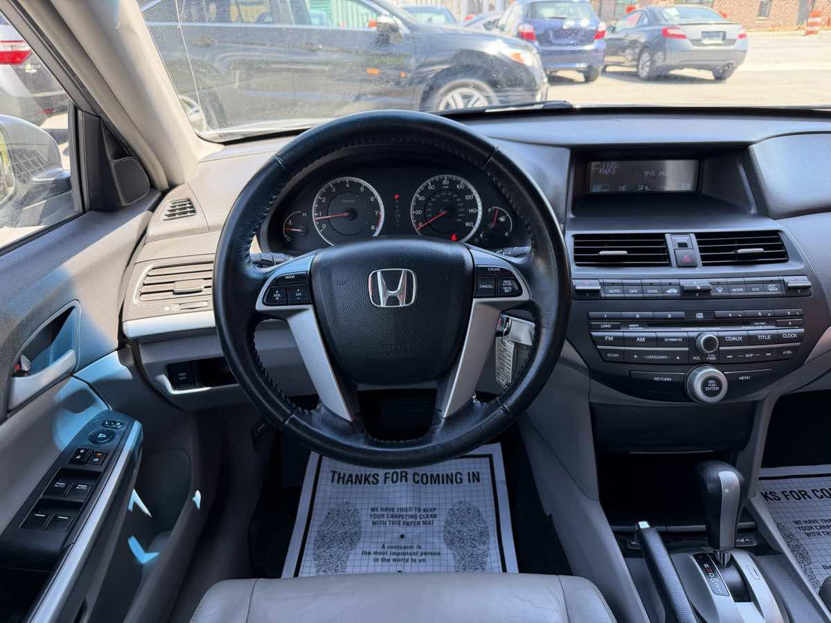 Used 2009 Honda Accord EX-L image 14