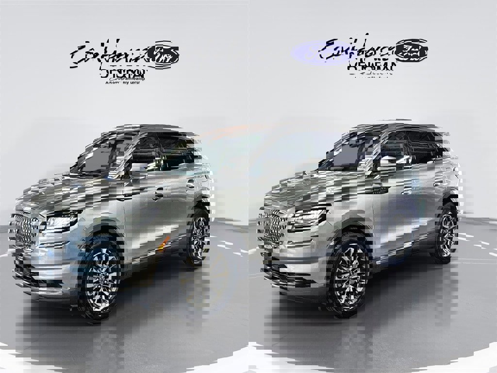 Used 2021 Lincoln Nautilus Reserve image 4