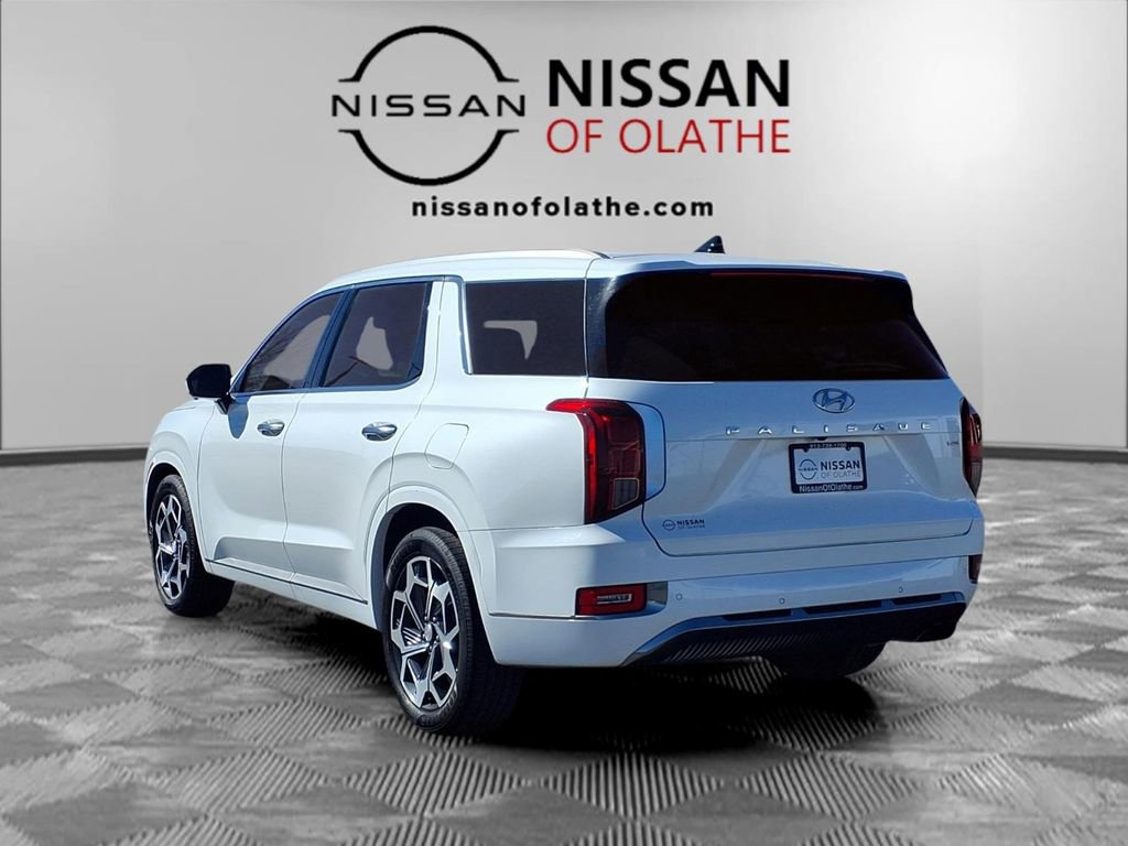 Used 2022 Hyundai Palisade Calligraphy image 3