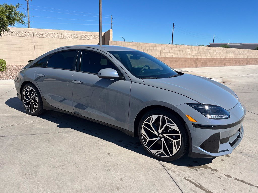 Used 2023 Hyundai Ioniq 6 SEL RWD image 5