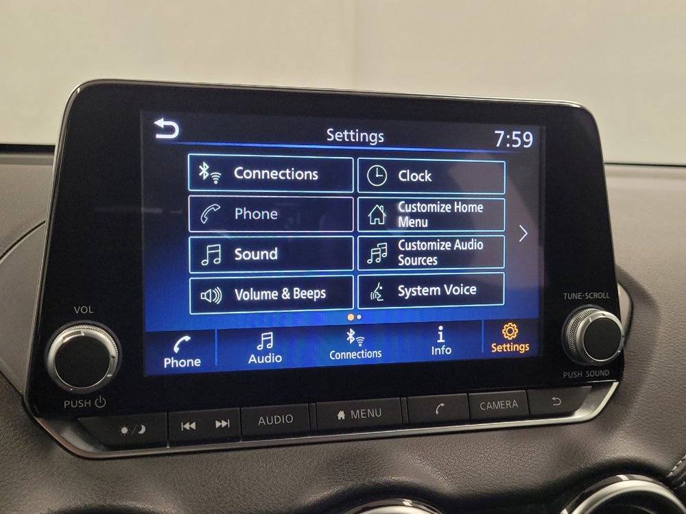Used 2024 Nissan Sentra SV FWD image 25