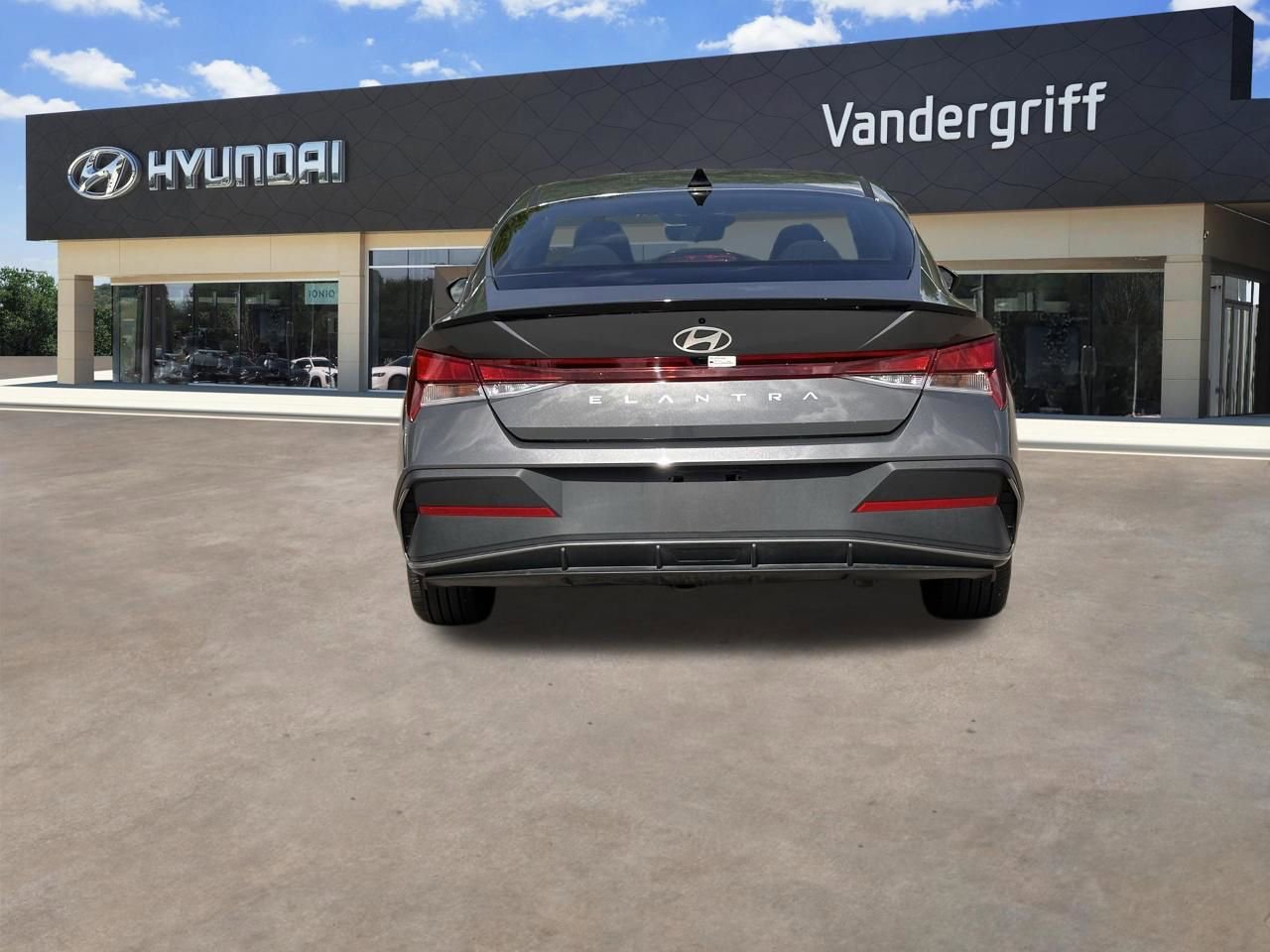 Certified 2025 Hyundai Elantra Sport FWD image 13