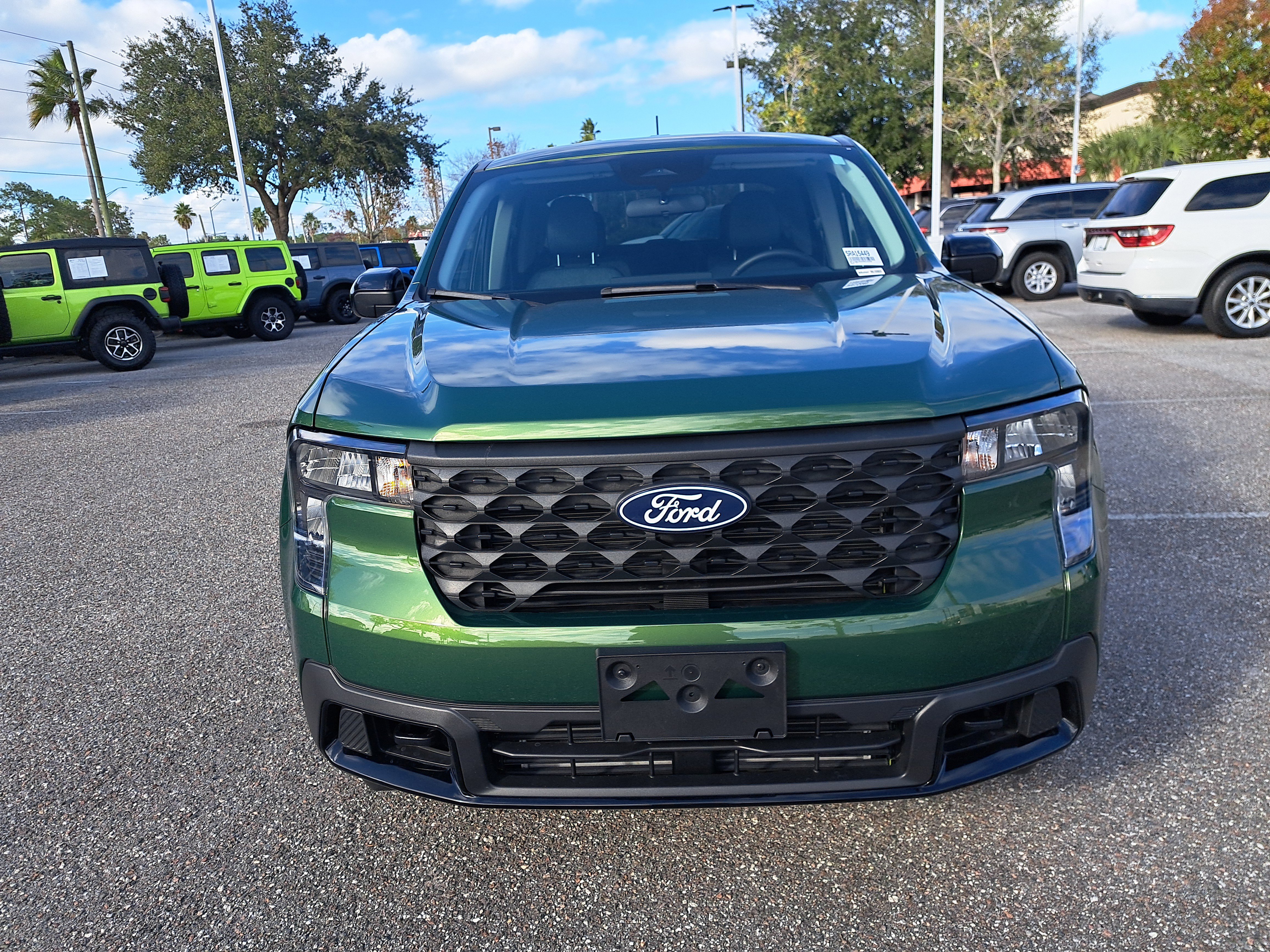 Used 2025 Ford Maverick XLT w/ XLT Luxury Package image 2