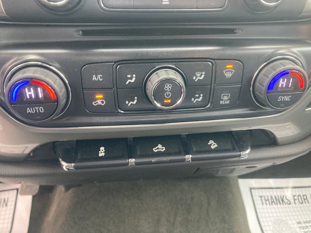 Used 2018 Chevrolet Silverado 1500 LT w/ All Star Edition image 25