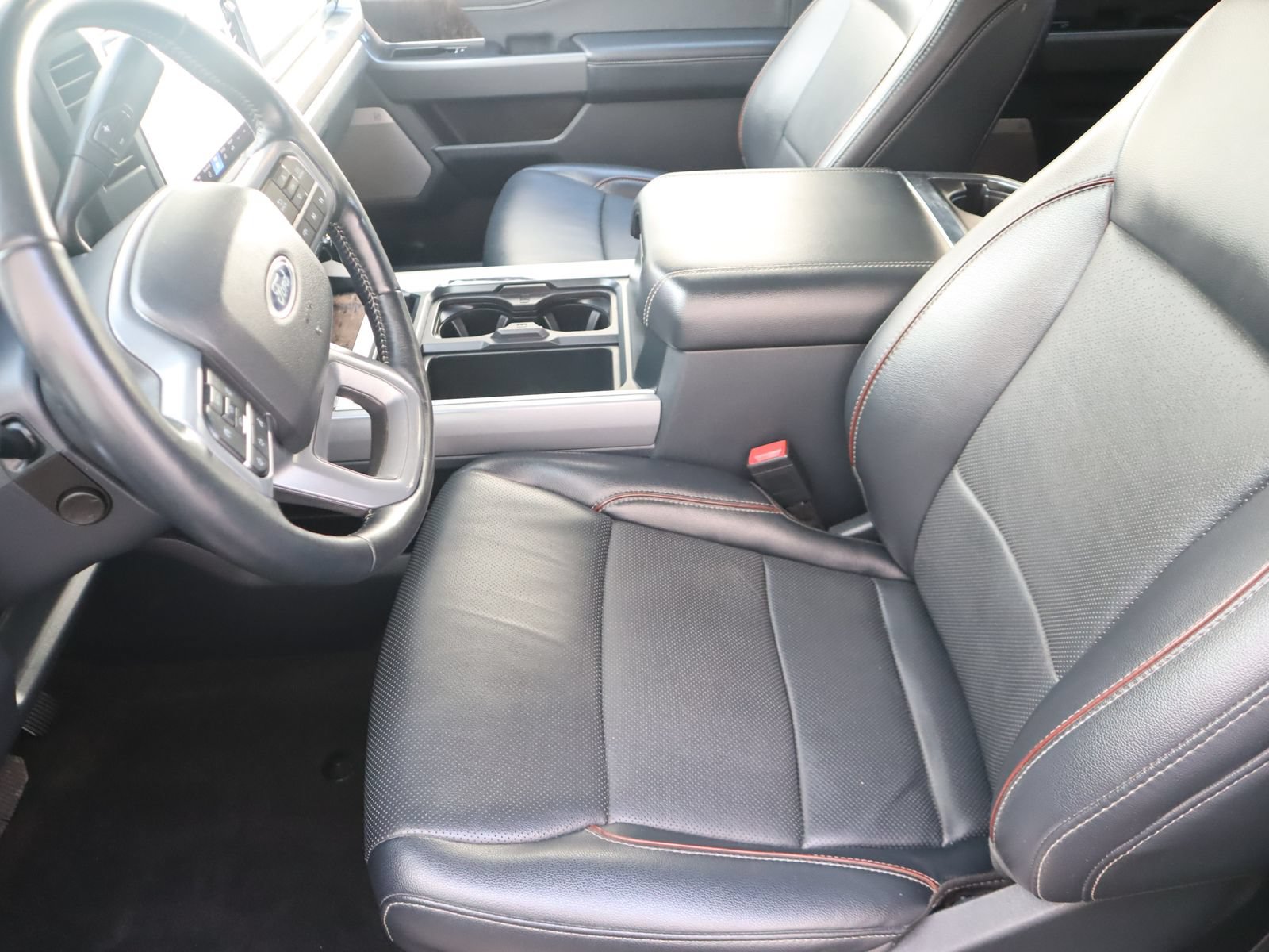 Used 2024 Ford F250 Lariat AWD/4WD image 24