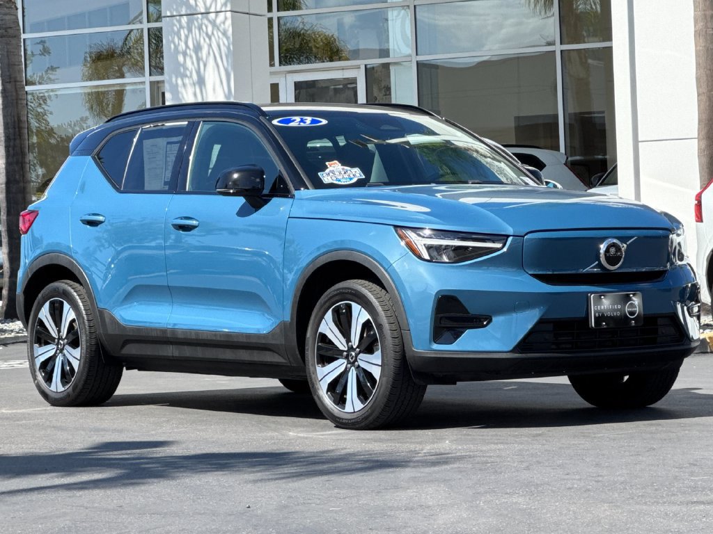 Certified 2023 Volvo XC40 Recharge Core w/ Protection Package Premier AWD/4WD image 7
