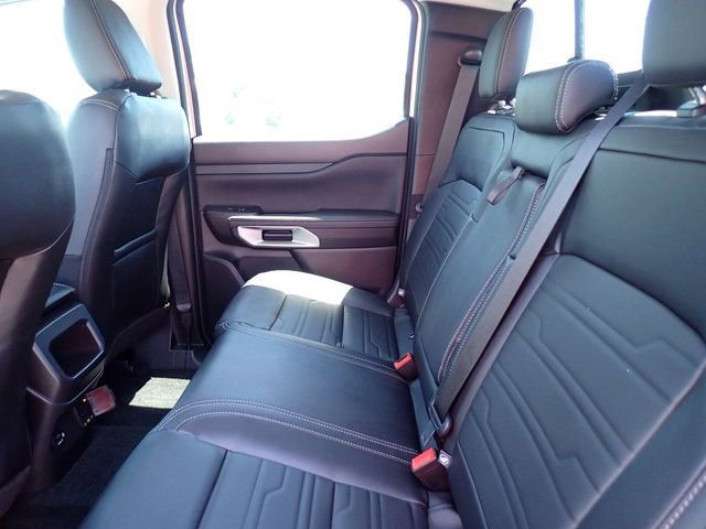Used 2025 Ford Ranger Lariat w/ FX4 Off-Road Package AWD/4WD image 21