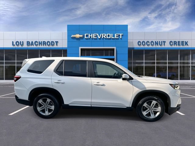 Used 2023 Honda Pilot EX-L image 9