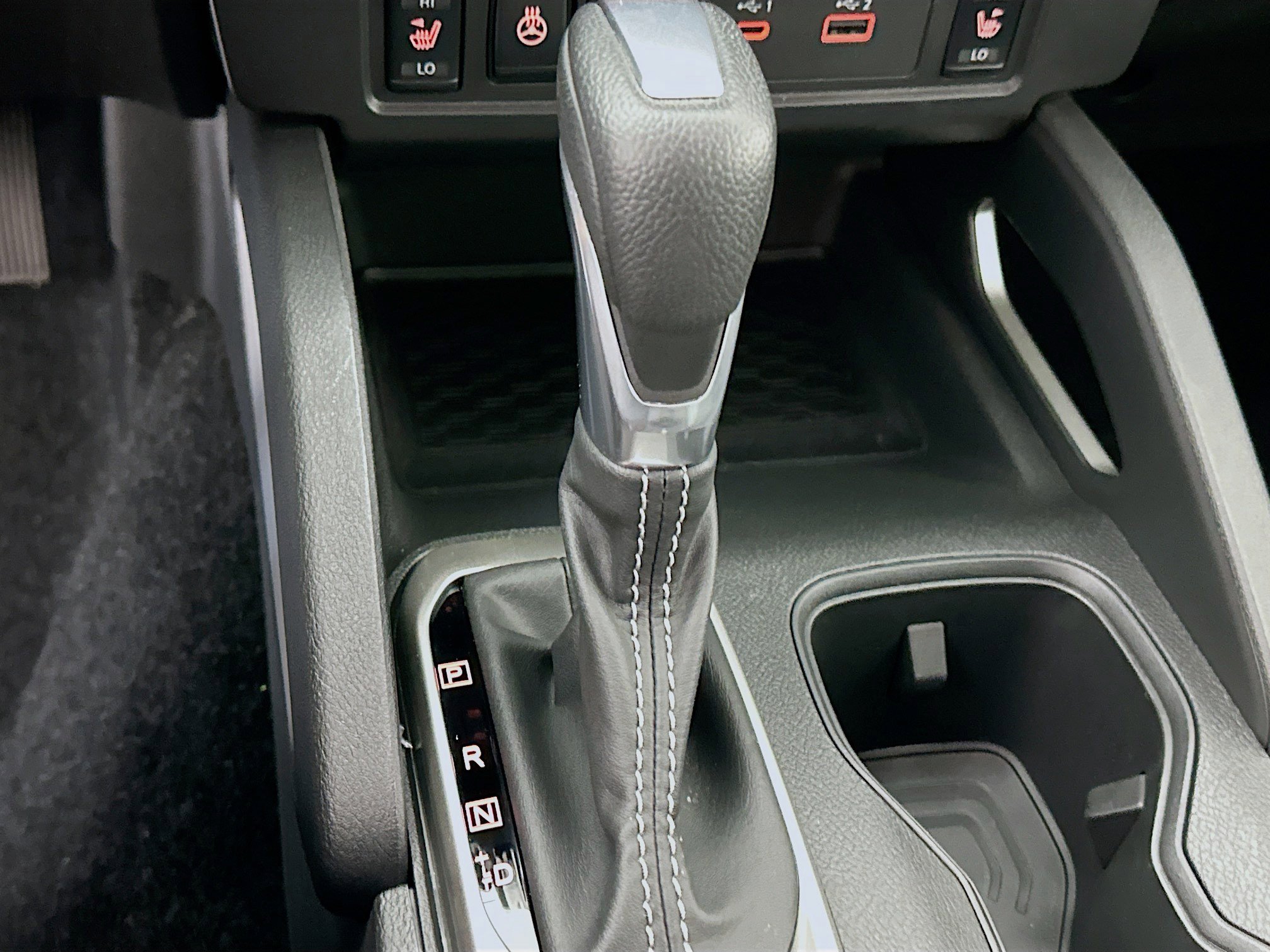 Used 2024 Nissan Frontier SL image 23