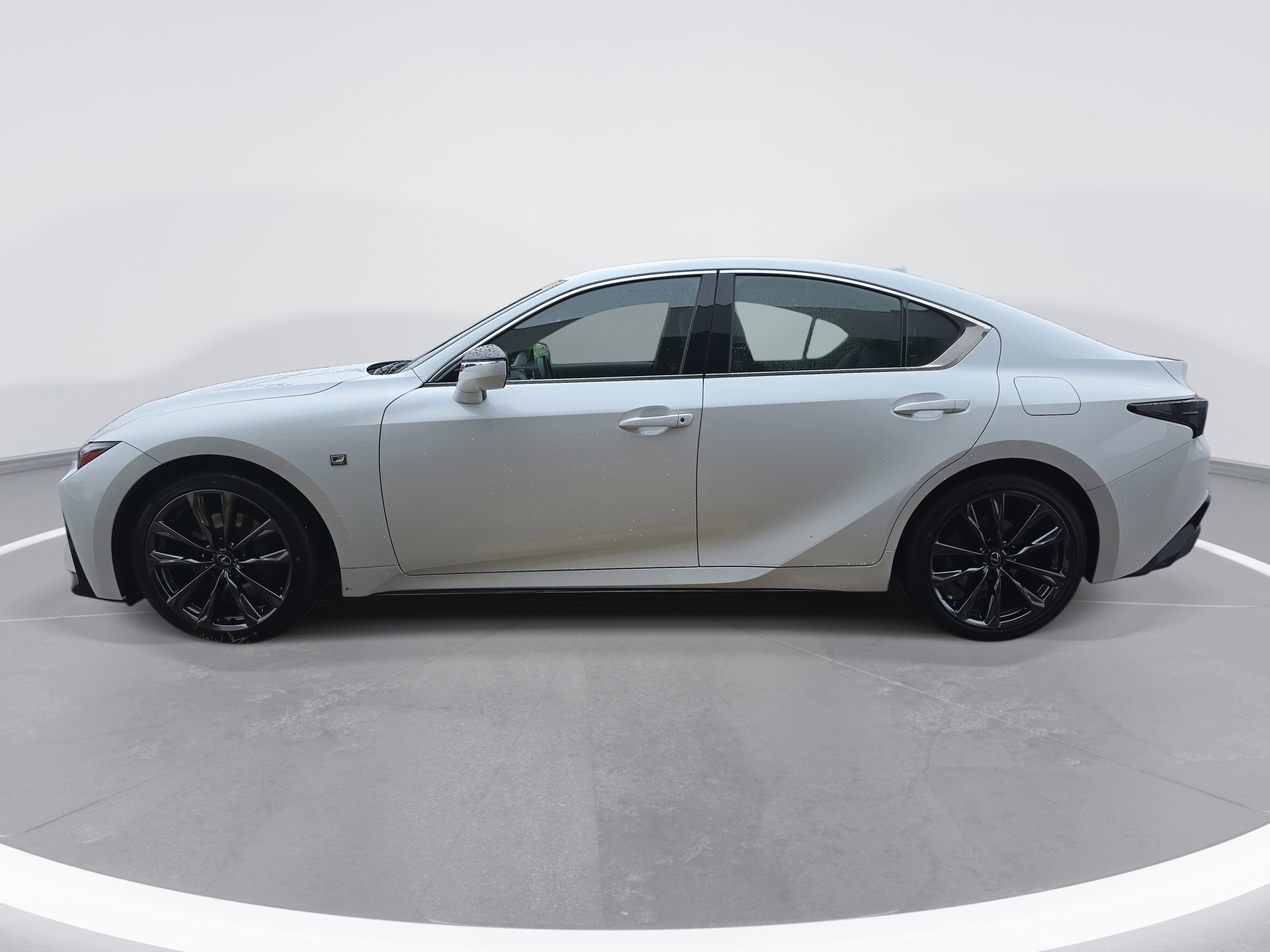 Used 2023 Lexus IS 350 F Sport image 8