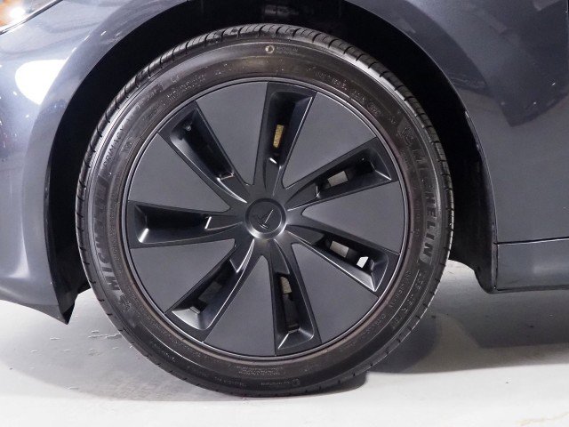 Used 2025 Tesla Model 3 Long Range image 50