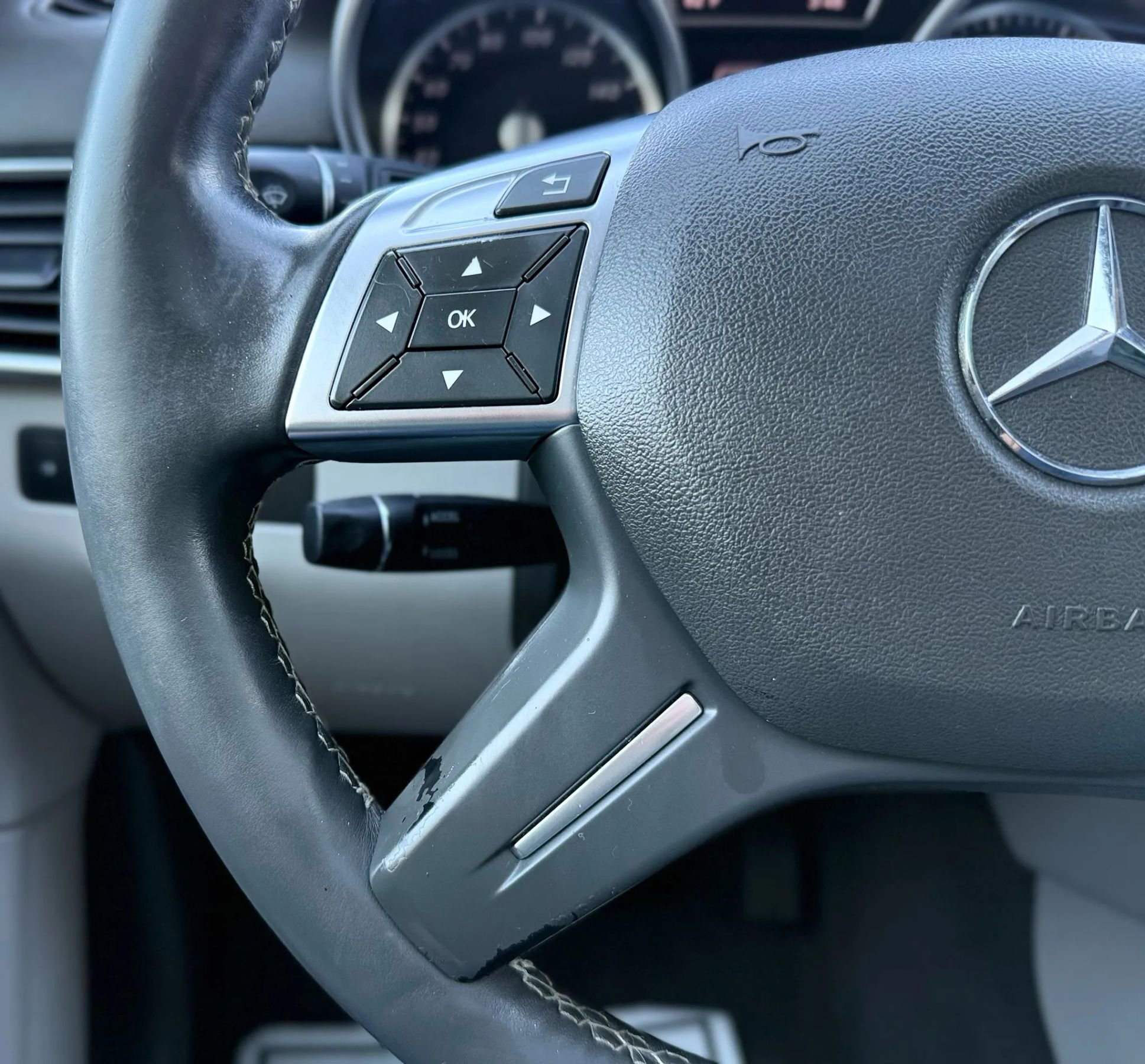 Used 2014 Mercedes-Benz ML 350 4MATIC w/ Premium 1 Package image 13