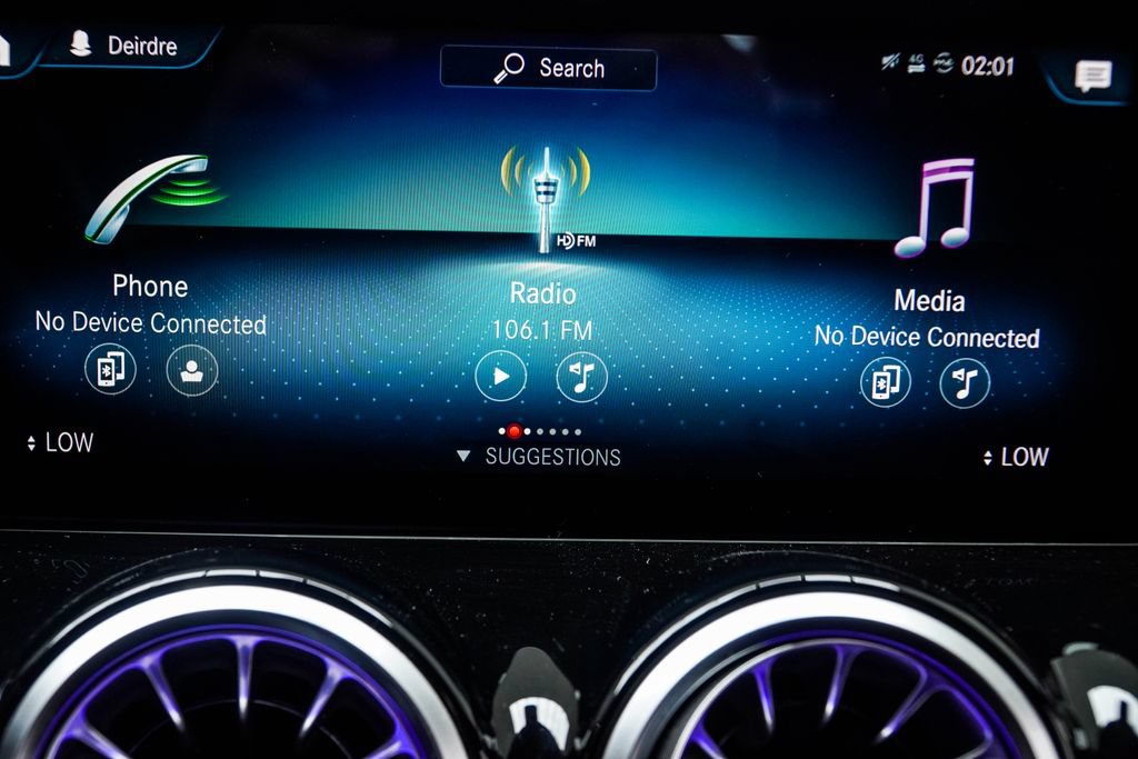 Used 2022 Mercedes-Benz GLB 250 4MATIC w/ Premium Package Lite image 25