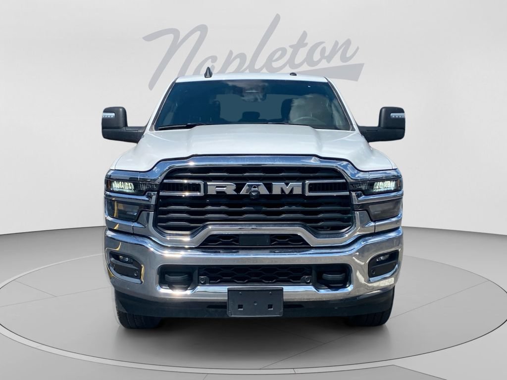 Used 2026 RAM 2500 Big Horn AWD/4WD image 9