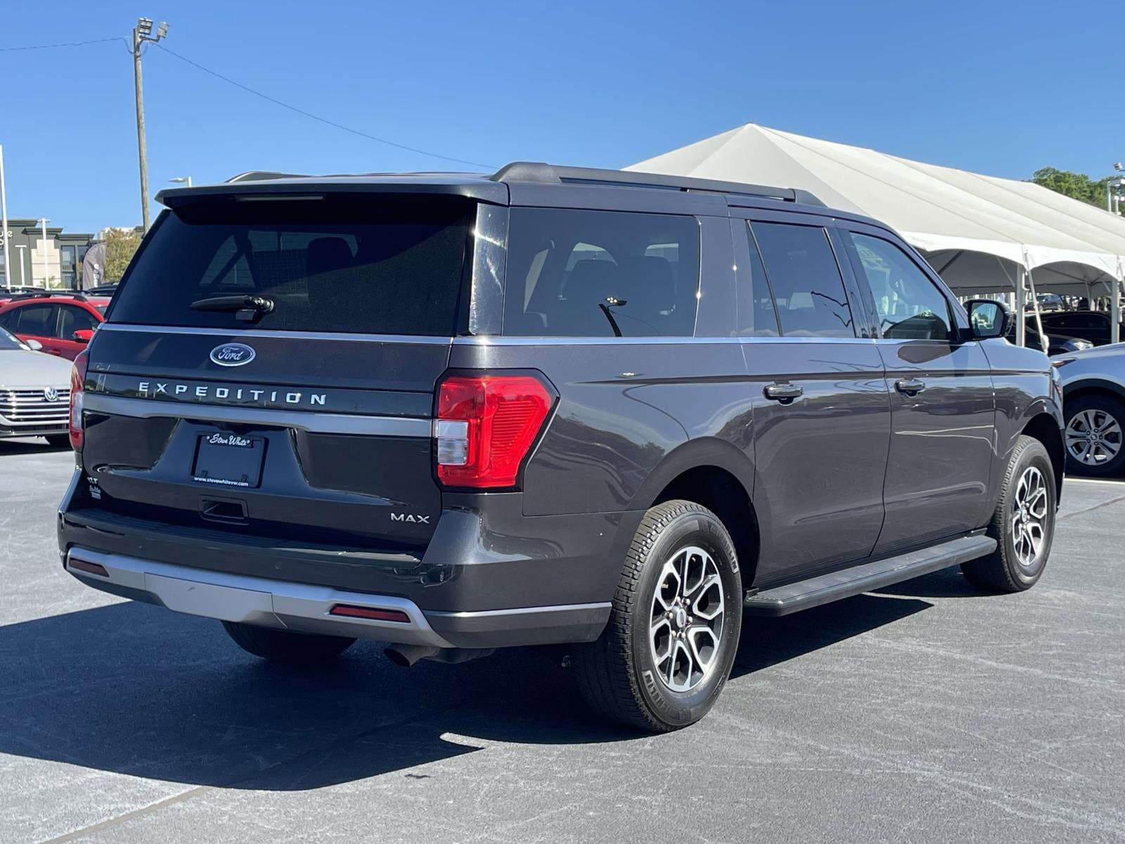 Used 2024 Ford Expedition Max XLT AWD/4WD image 7